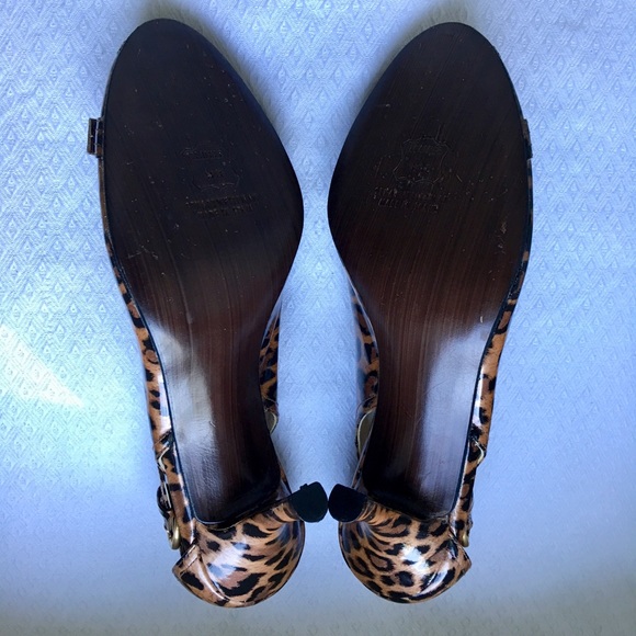 Stuart Weitzman animal print heels 🎉 HP 10/20/19 - Picture 7 of 8